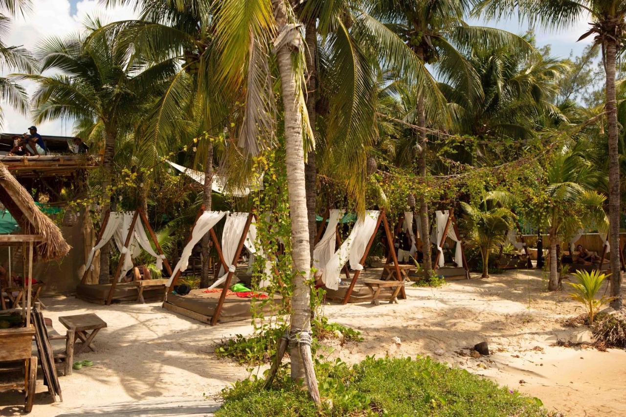 Hotel Enigmatic Beach 4*