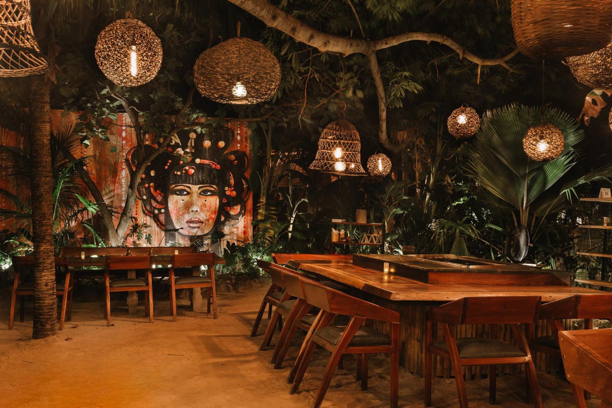 Enigmatic Beach Hotel 4*