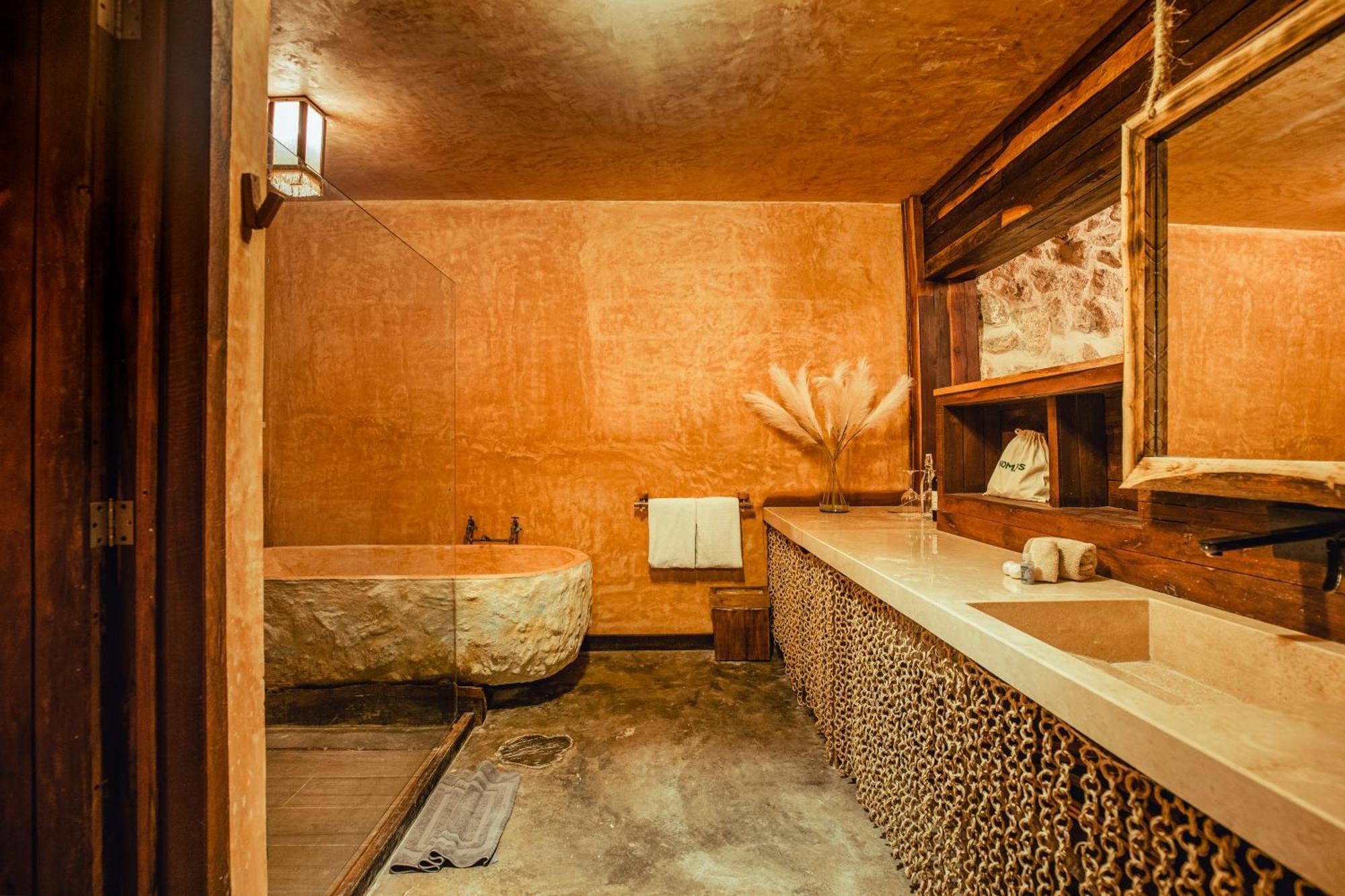 Hotel Enigmatic Beach 4*